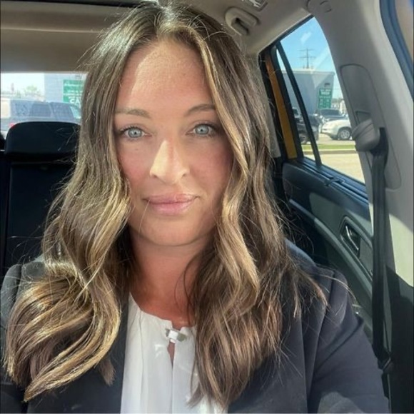 Meet your Posher, Andrea - Picture 1 of 1